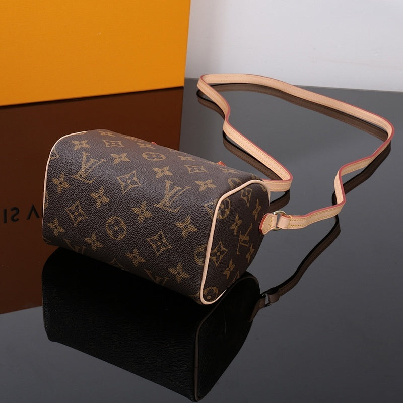 Anum Bags ln Luxury Bag --59147
