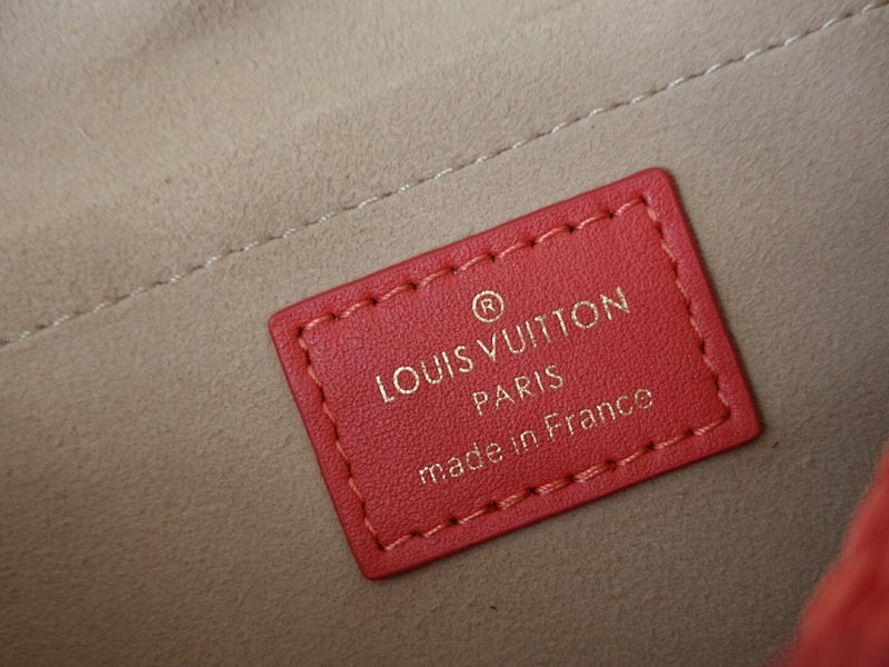 Anum Bags ln Luxury Bag --60249