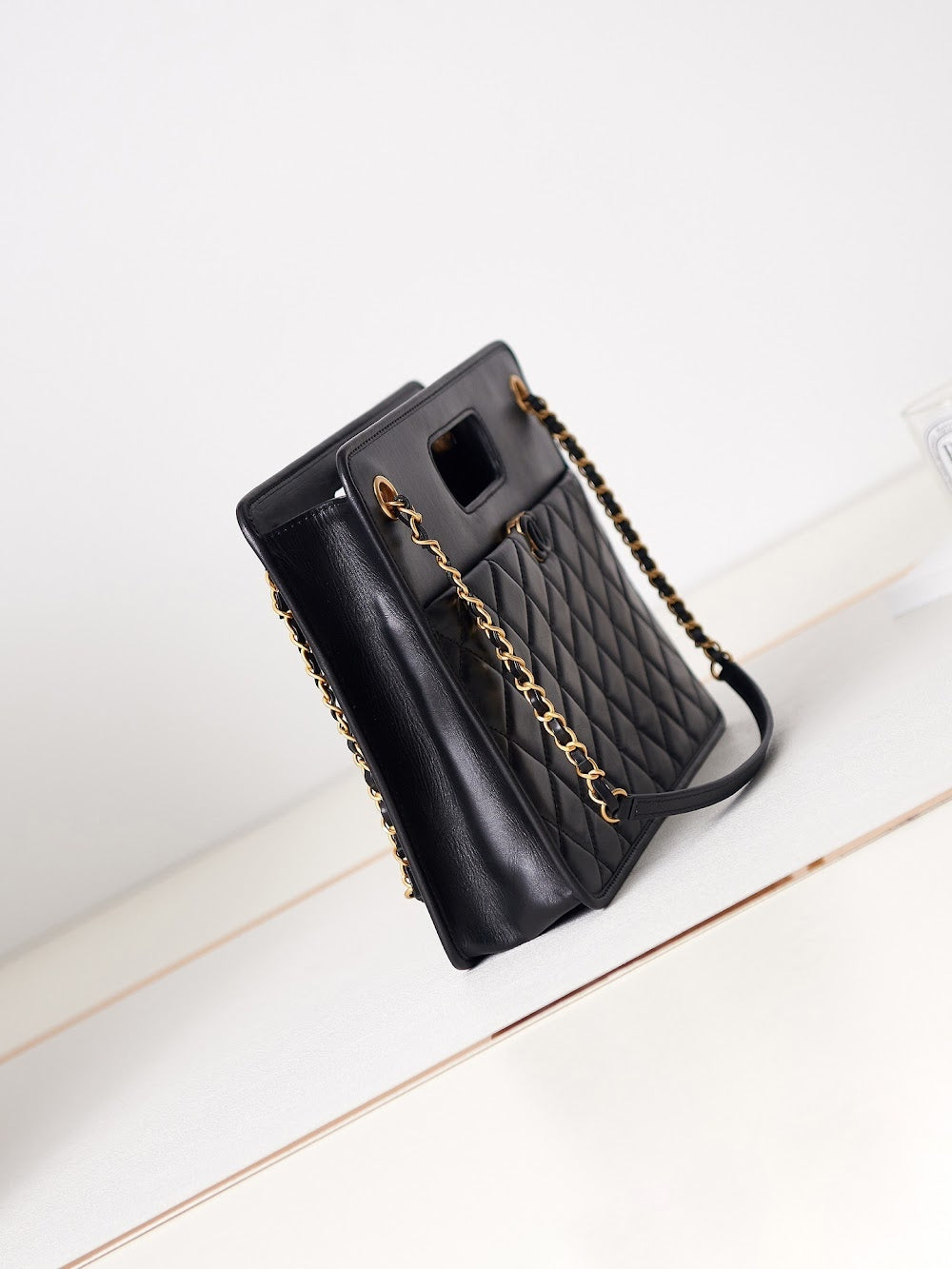 new-luxury-designer-bags-nm20627