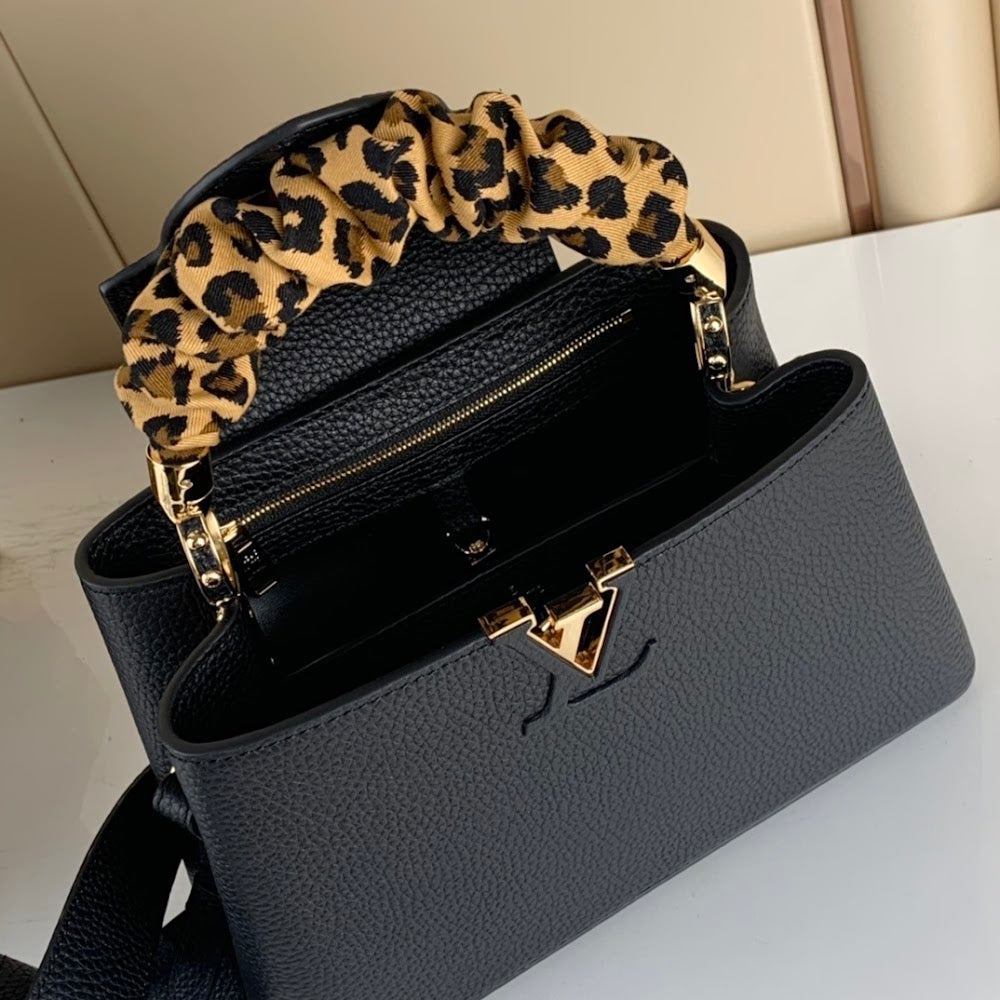 Anum Bags ln Luxury Bag --60605