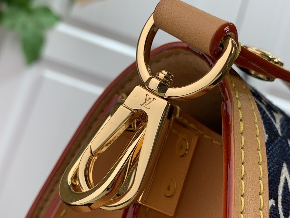 Anum Bags ln Luxury Bag --58477