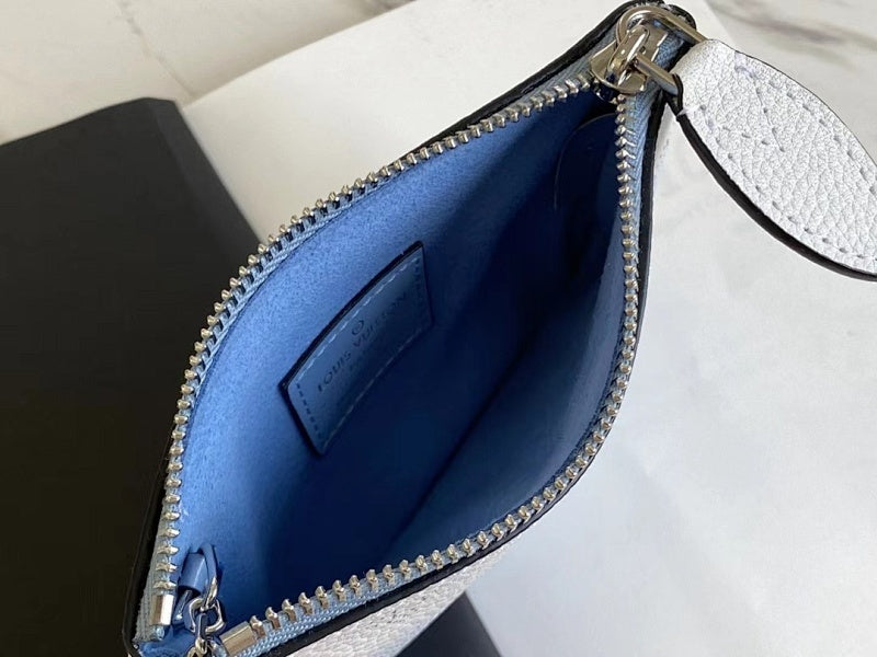 Anum Bags ln Luxury Bag --56743