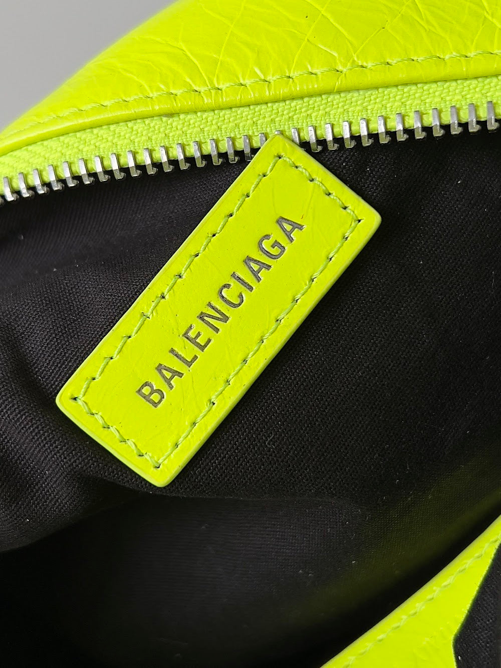 Ezyycart Bags Balenciaga Luxury Bag --111205