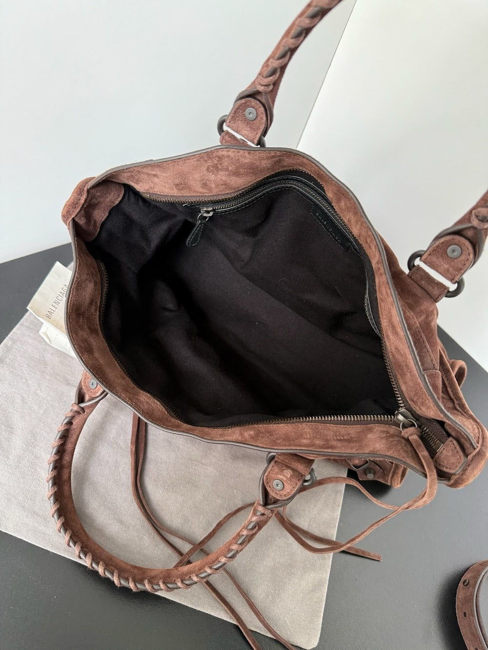 Ezyycart Bags Balenciaga Luxury Bag --111682