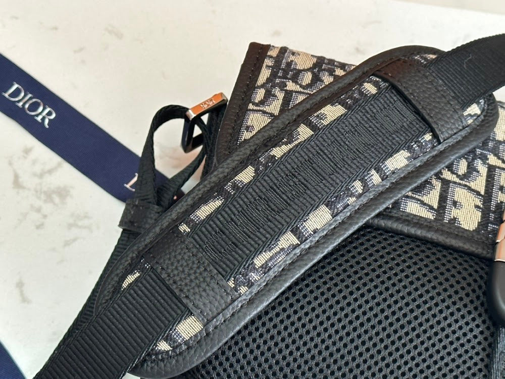 new-designer-premium-bags-nm16753