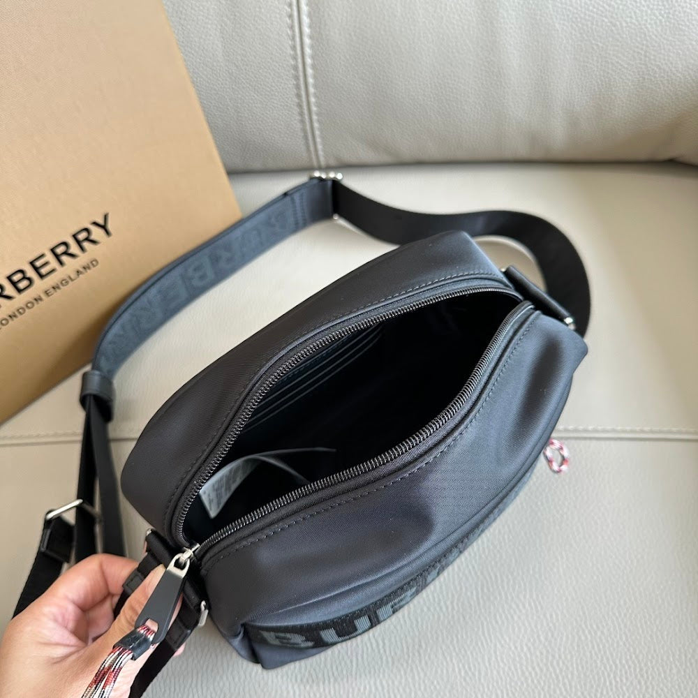 Ezyycart Bags Burberryn Luxury Bag --92679