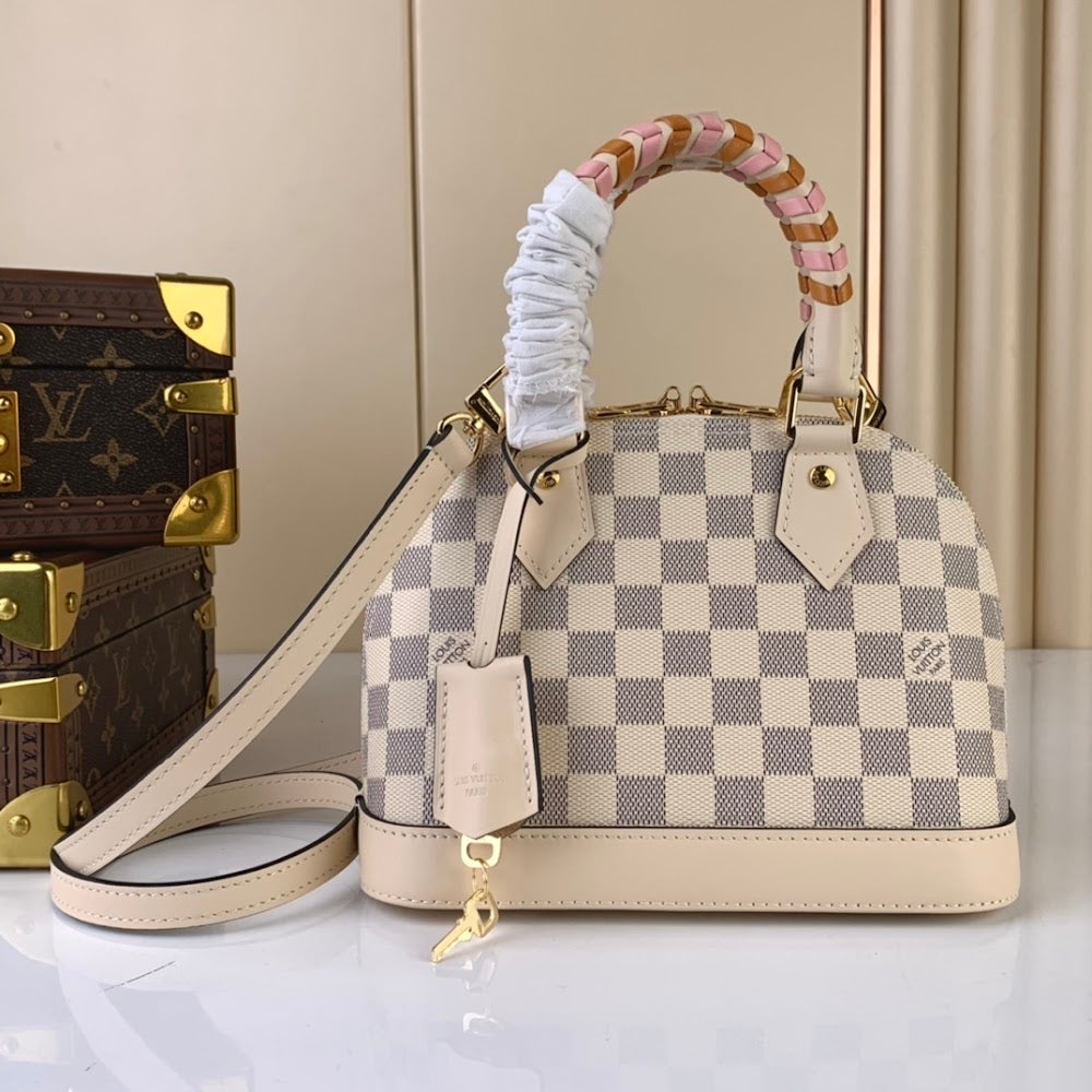 Anum Bags ln Luxury Bag --60876