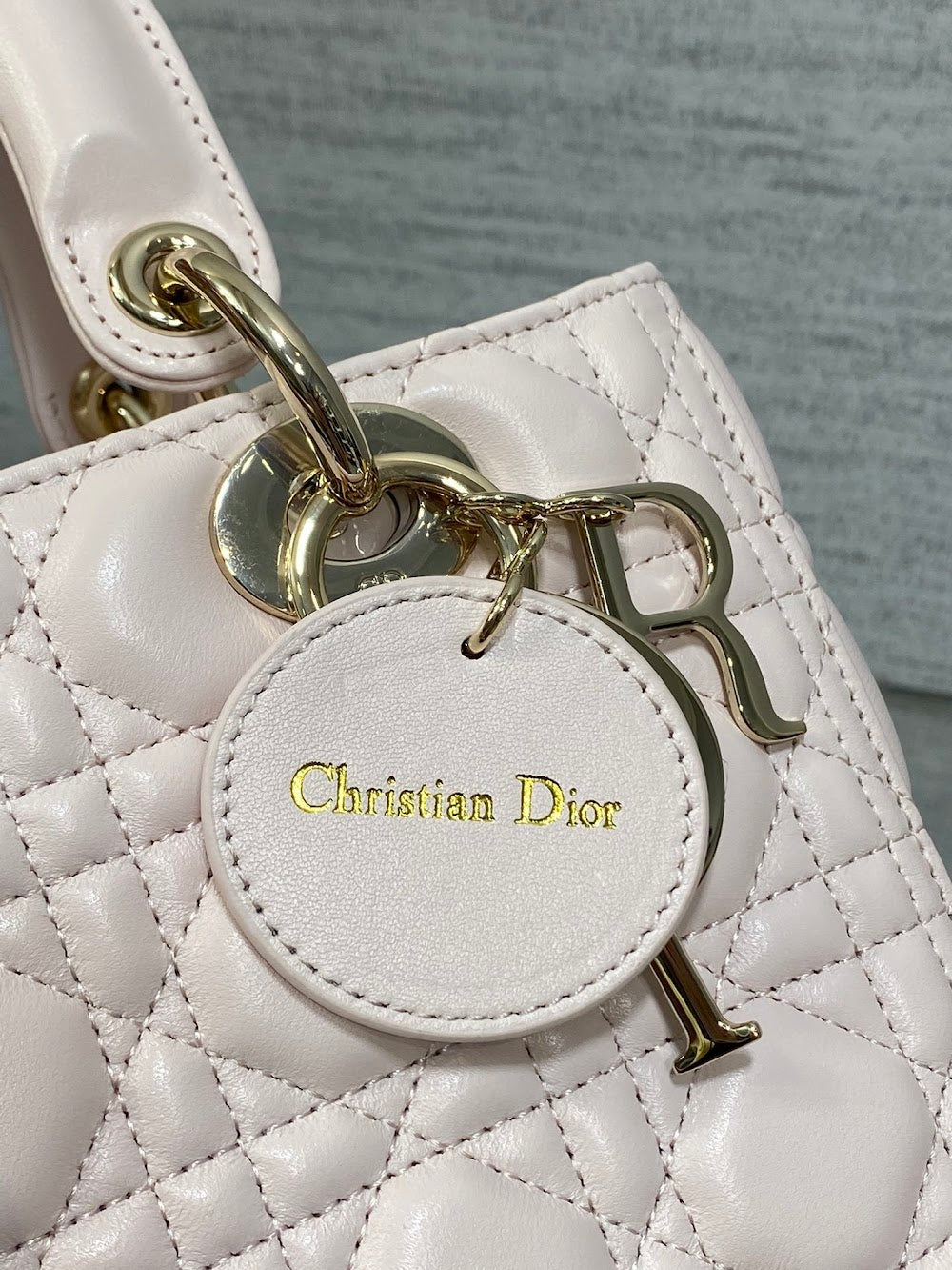 new-designer-premium-bags-nm16361