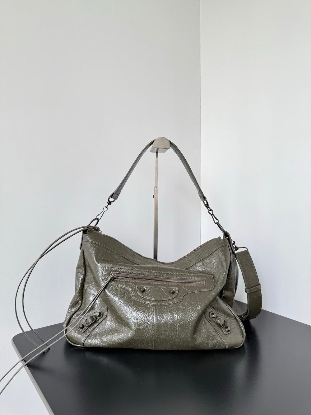Ezyycart Bags Balenciaga Luxury Bag --111641