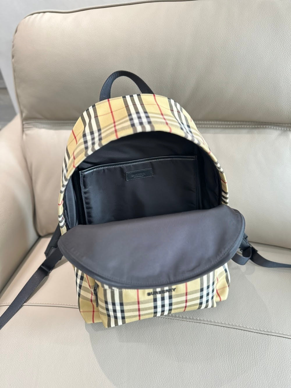 Ezyycart Bags Burberryn Luxury Bag --91720