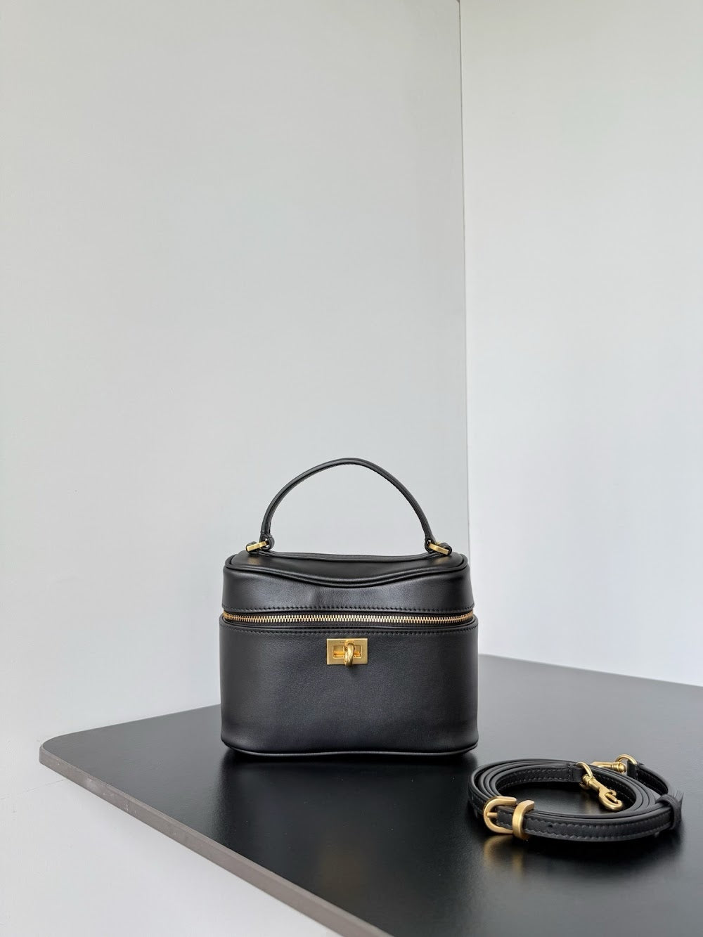 Ezyycart Bags Balenciaga Luxury Bag --111322