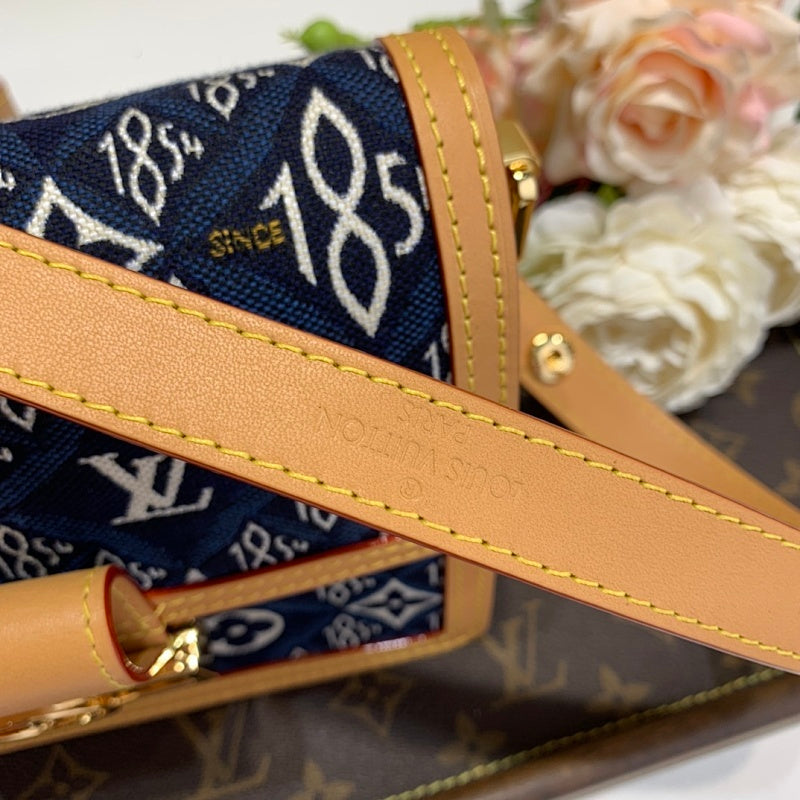 Anum Bags ln Luxury Bag --59982