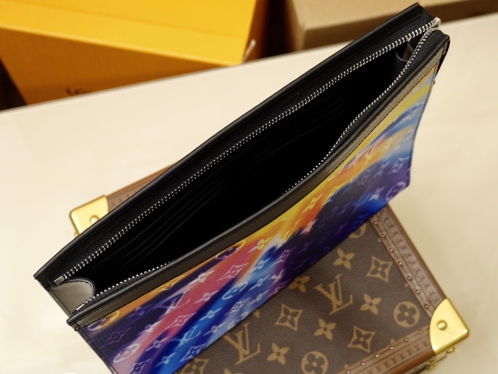 Anum Bags ln Luxury Bag --60243