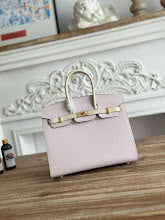 new-luxury-designer-bags-nm395
