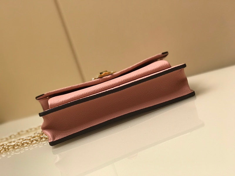 Anum Bags ln Luxury Bag --60231