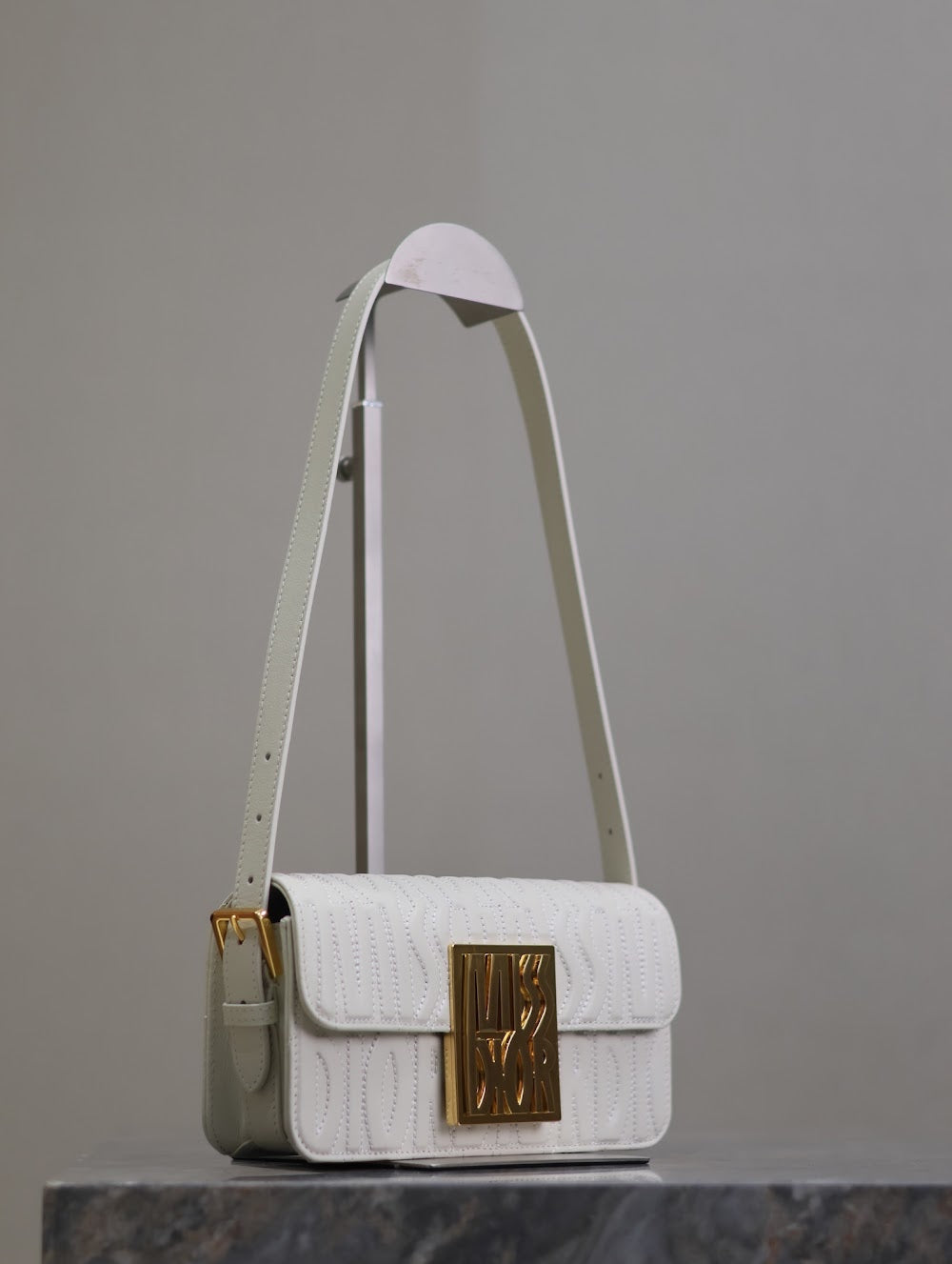 new-luxury-designer-bags-nm16130