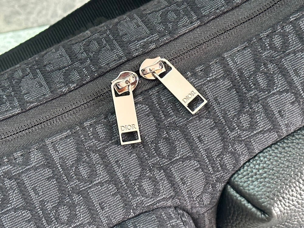 new-designer-premium-bags-nm16748
