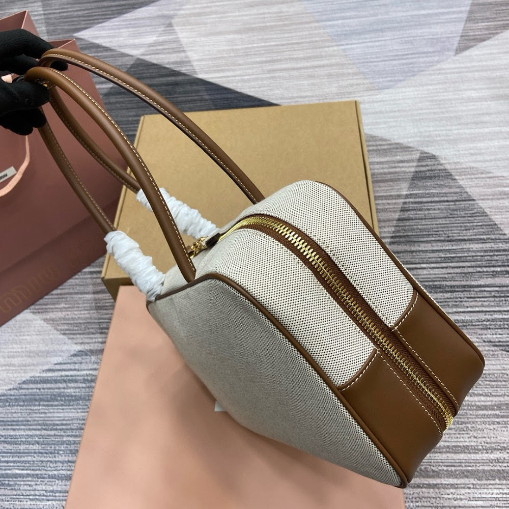 Ezyycart Bags pradn Luxury Bag --75272
