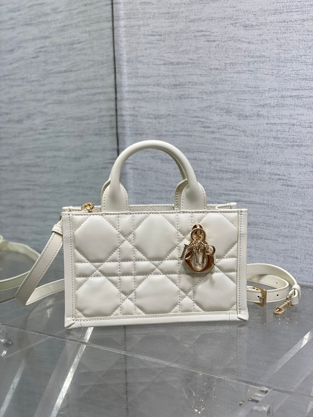 new-luxury-designer-bags-nm15854