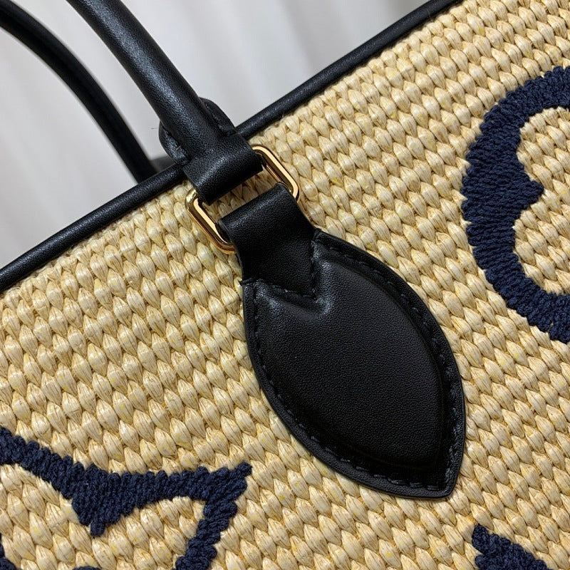 Anum Bags ln Luxury Bag --60063