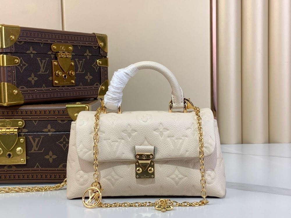 Anum Bags ln Luxury Bag --57771