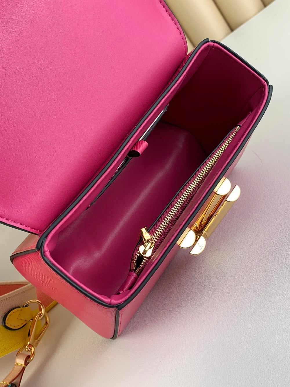 Anum Bags ln Luxury Bag --61159