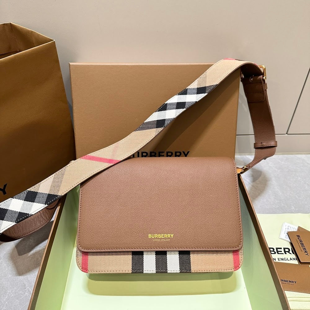 Ezyycart Bags Burberryn Luxury Bag --92085