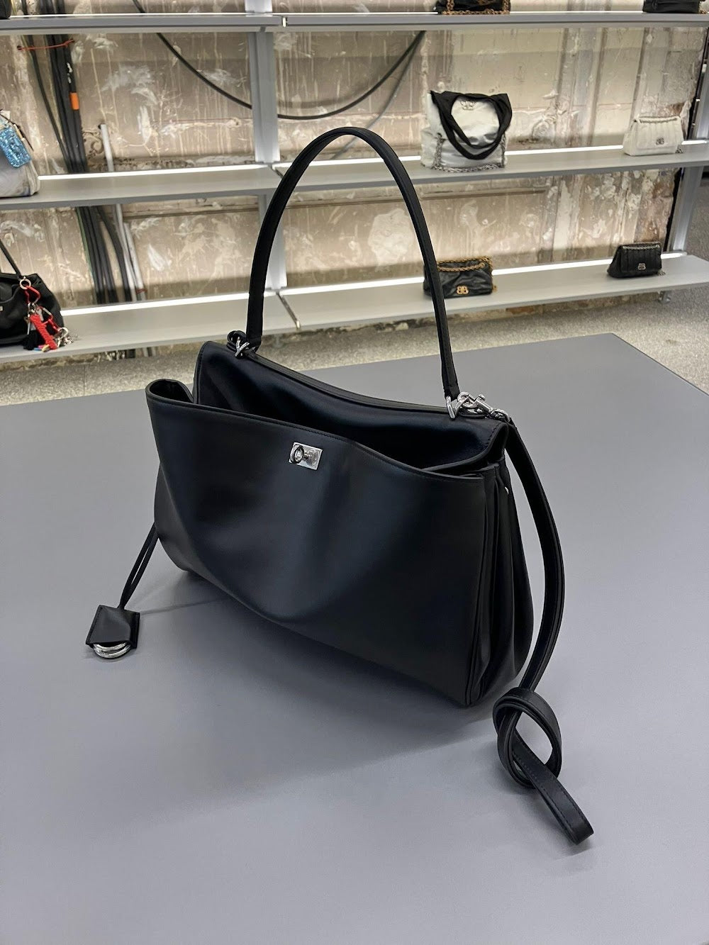 Ezyycart Bags Balenciaga Luxury Bag --111759