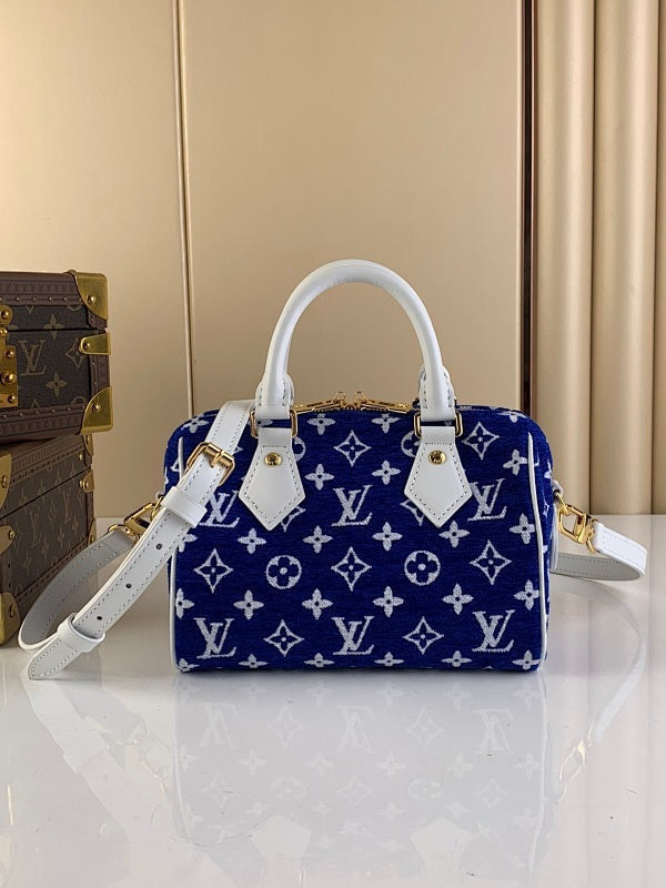 Anum Bags ln Luxury Bag --56961