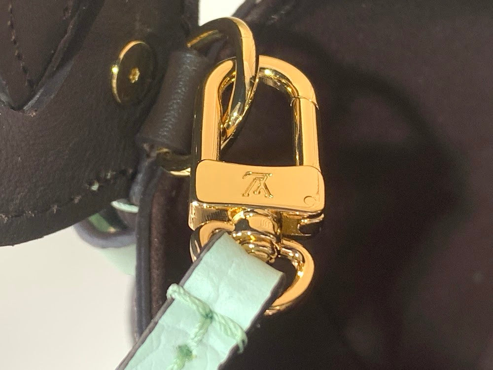 Anum Bags ln Luxury Bag --57073