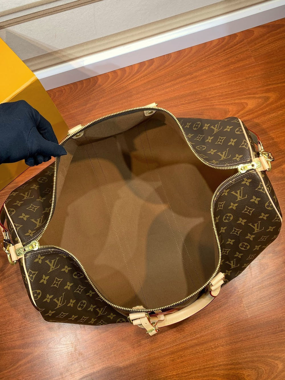 Anum Bags ln Luxury Bag --59563