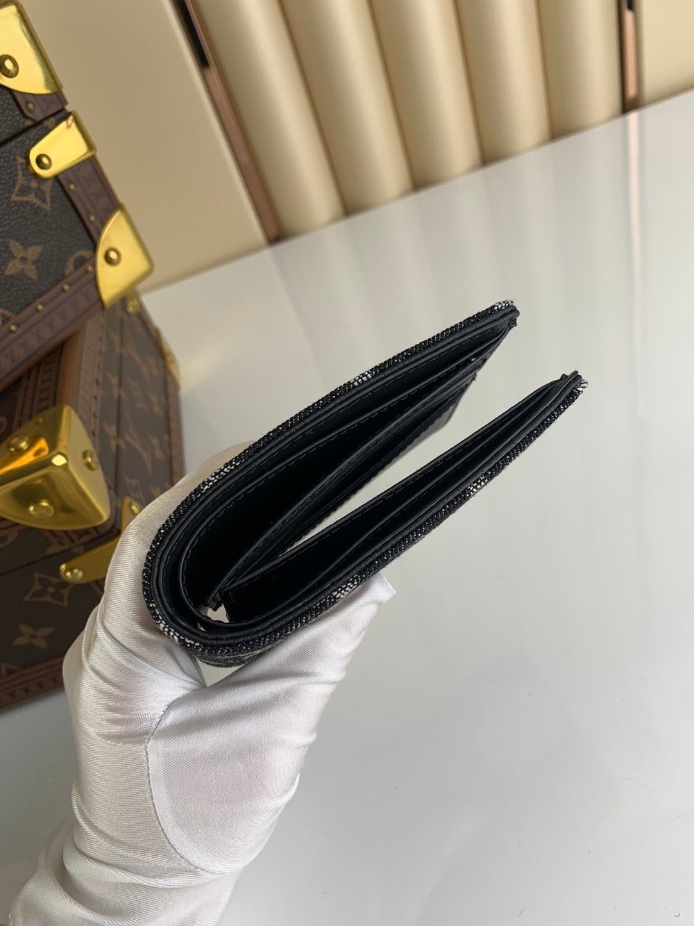 Anum Bags ln Luxury Bag --60597