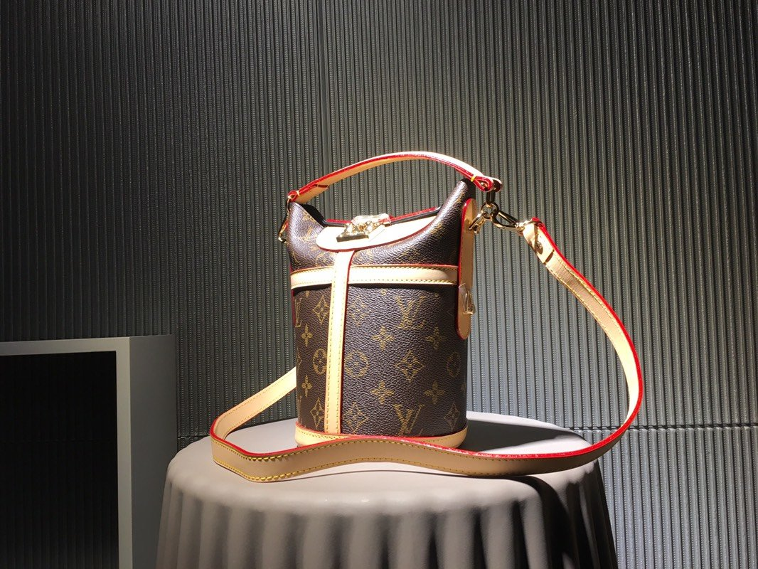 Anum Bags Elite Carryalls
