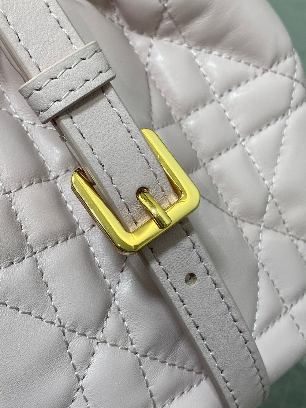 new-designer-premium-bags-nm16210