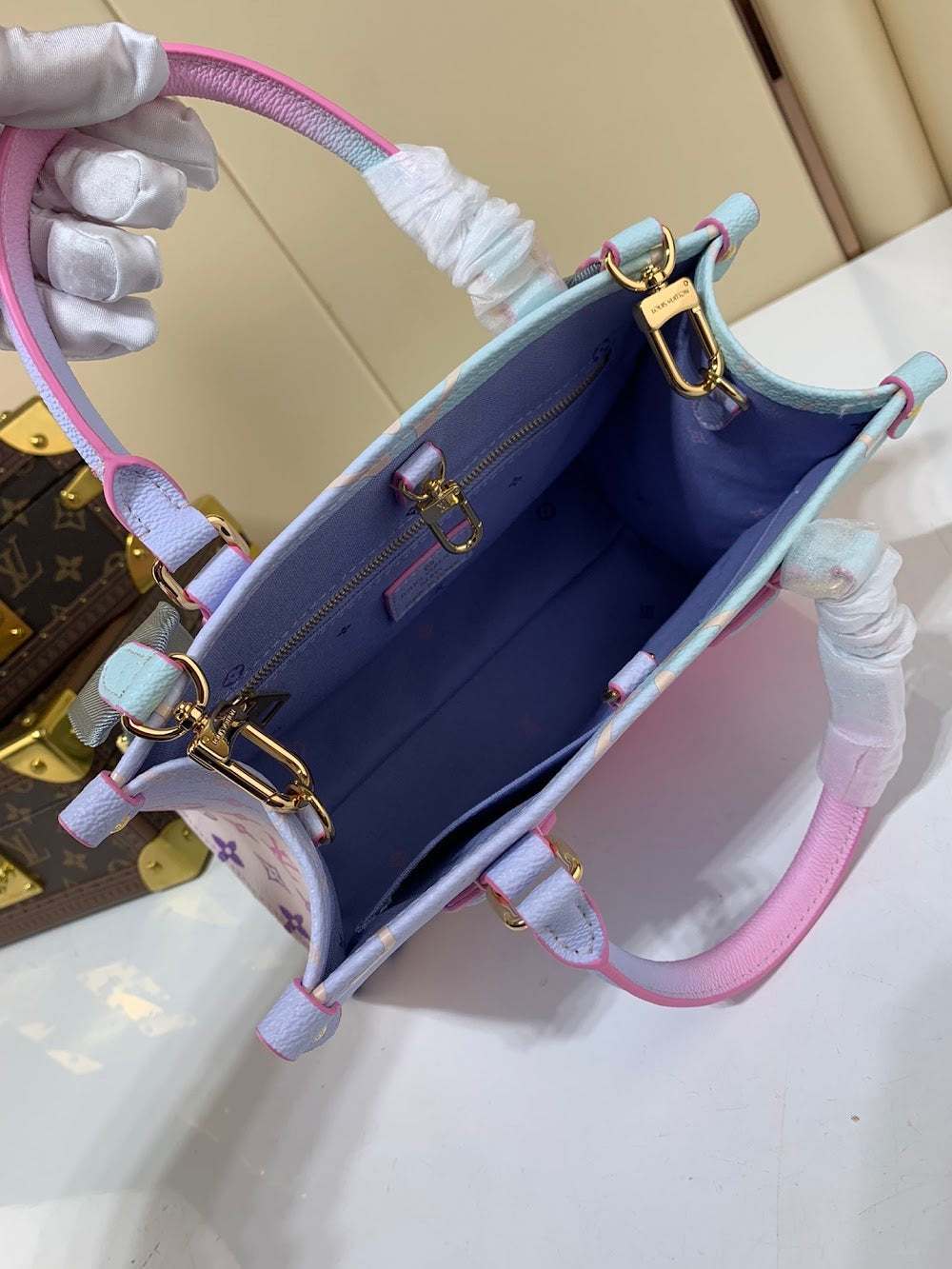 Anum Bags ln Luxury Bag --61018