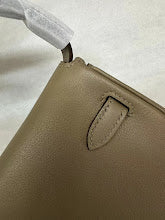new-luxury-designer-bags-nm11497