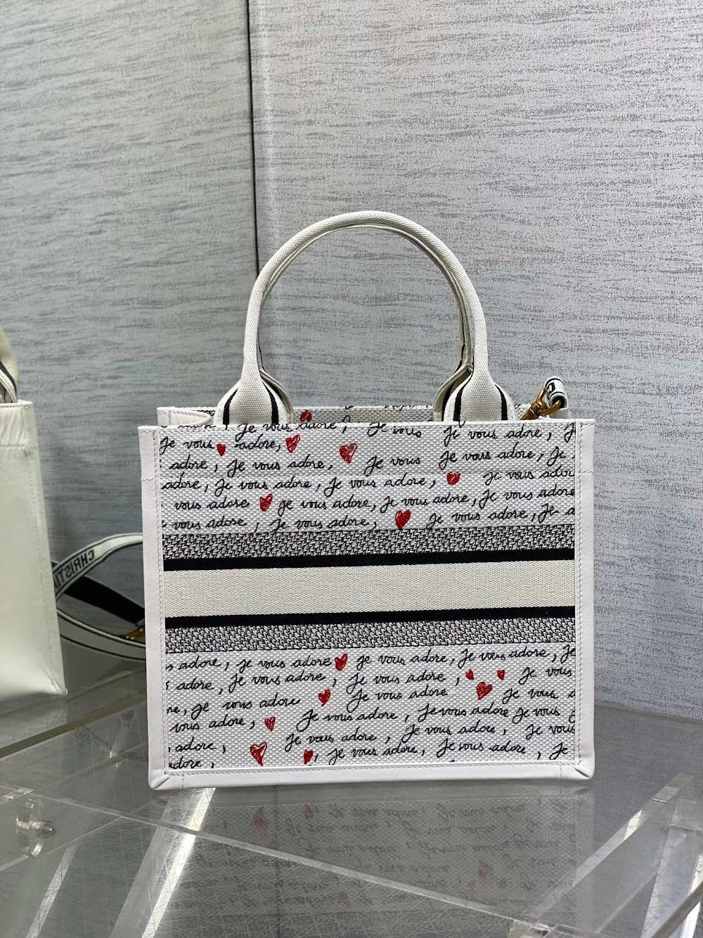 new-luxury-designer-bags-nm16081
