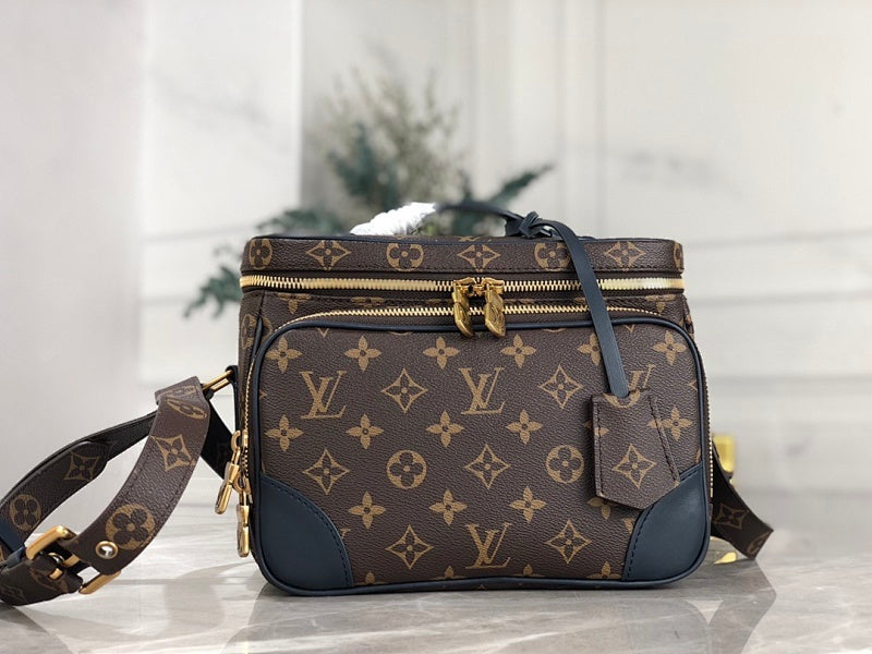 Anum Bags ln Luxury Bag --58258