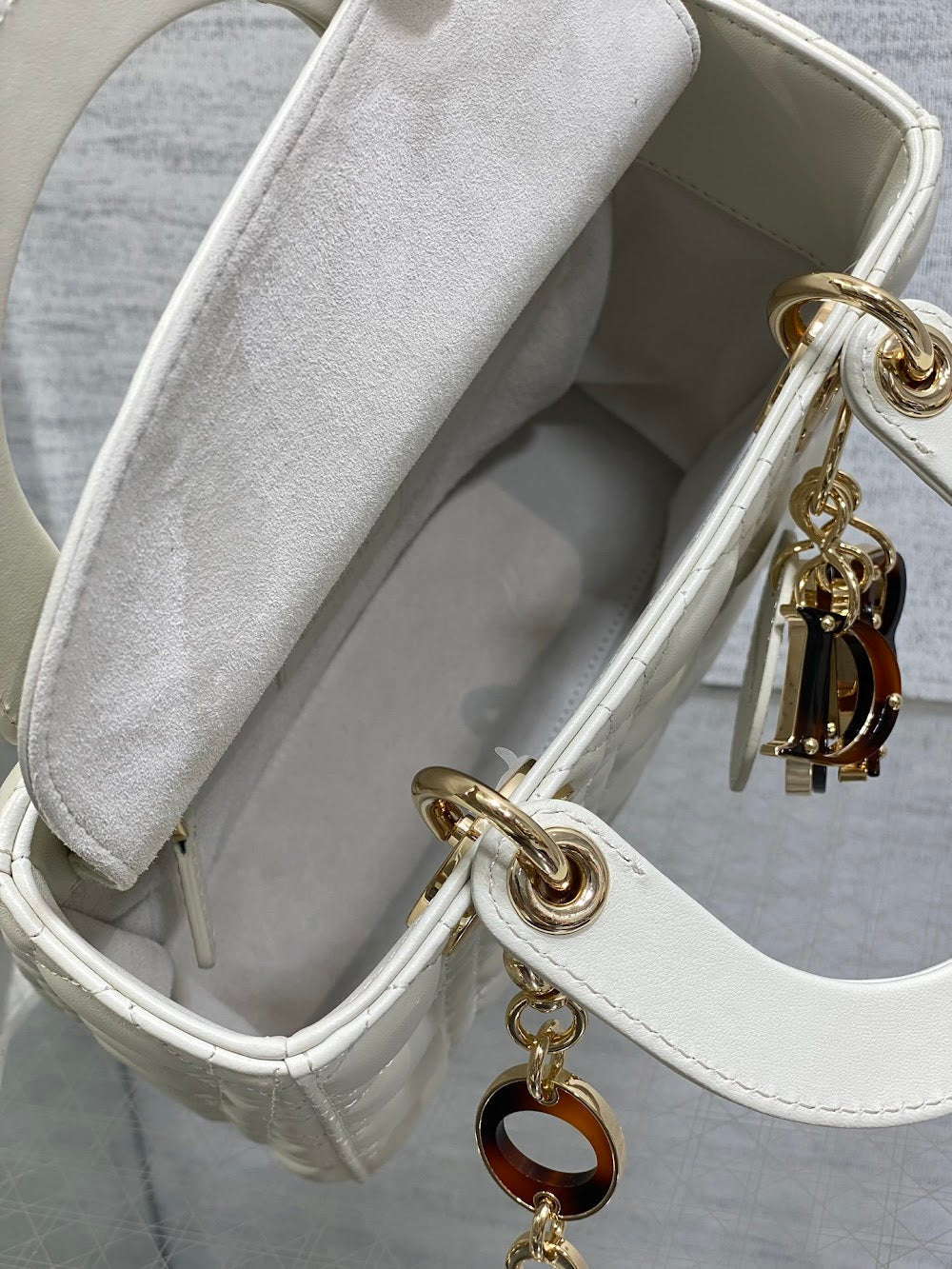 new-designer-premium-bags-nm16200