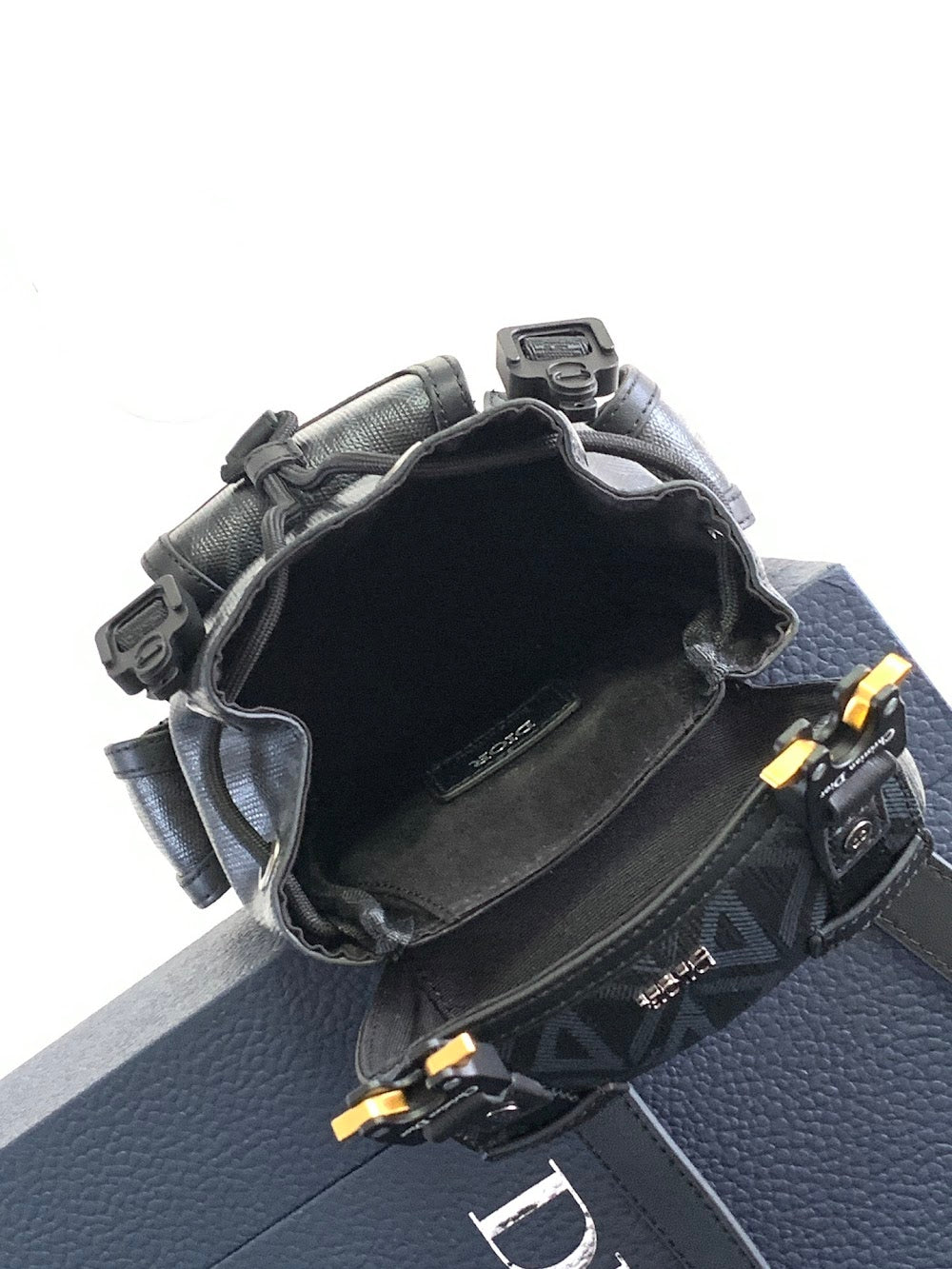 new-luxury-designer-bags-nm16424