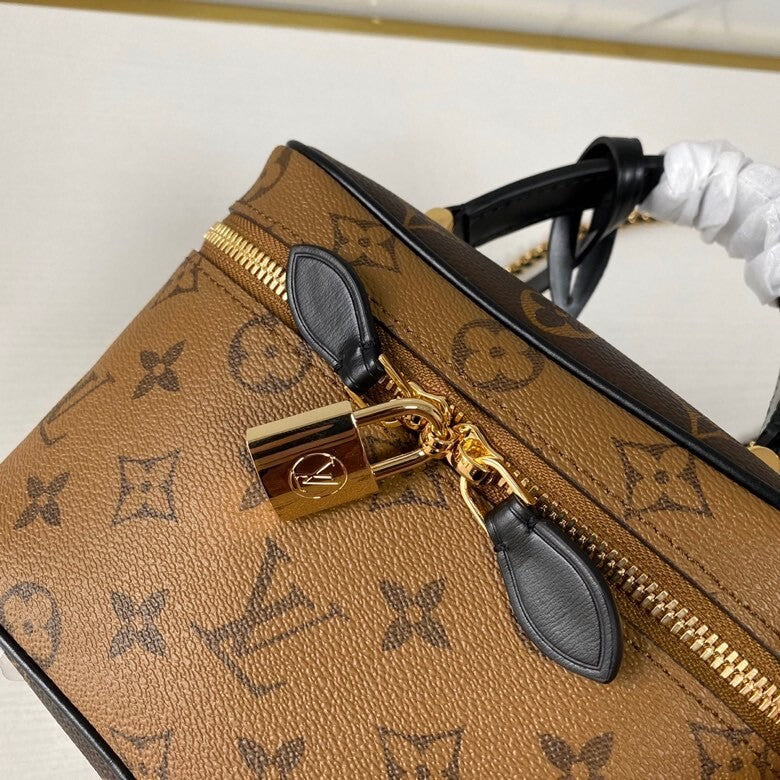 Anum Bags ln Luxury Bag --59423