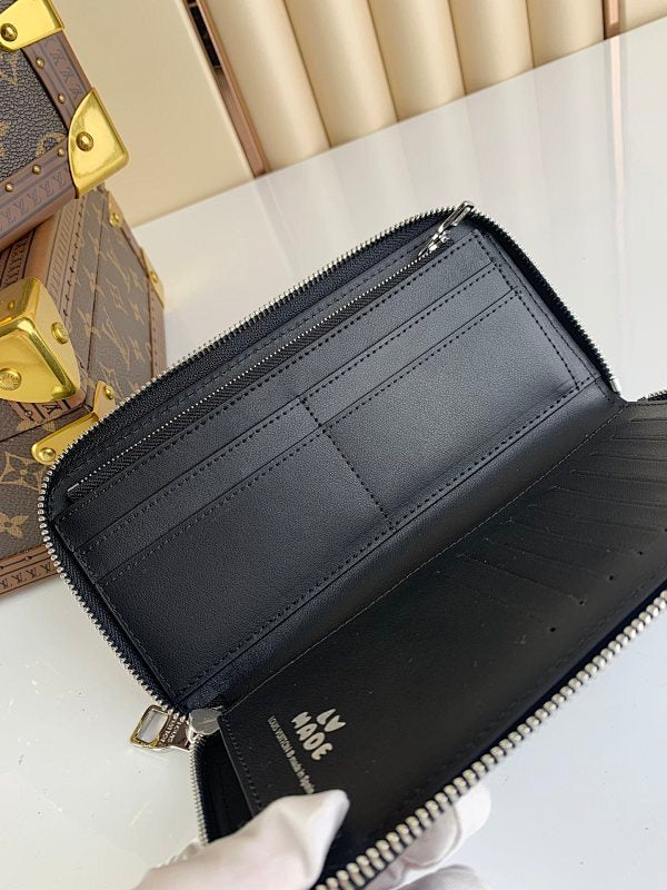 Anum Bags ln Luxury Bag --57736