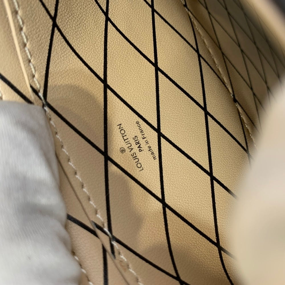 Anum Bags ln Luxury Bag --59445