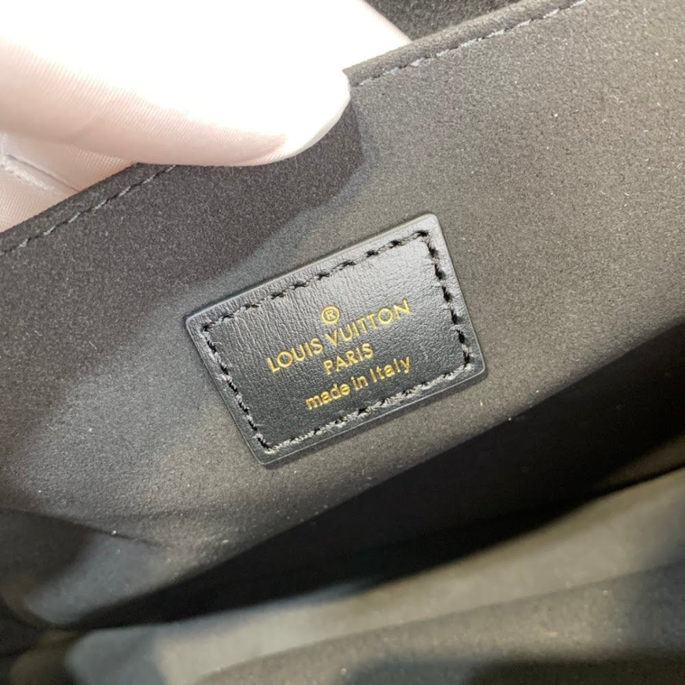 Anum Bags ln Luxury Bag --59356
