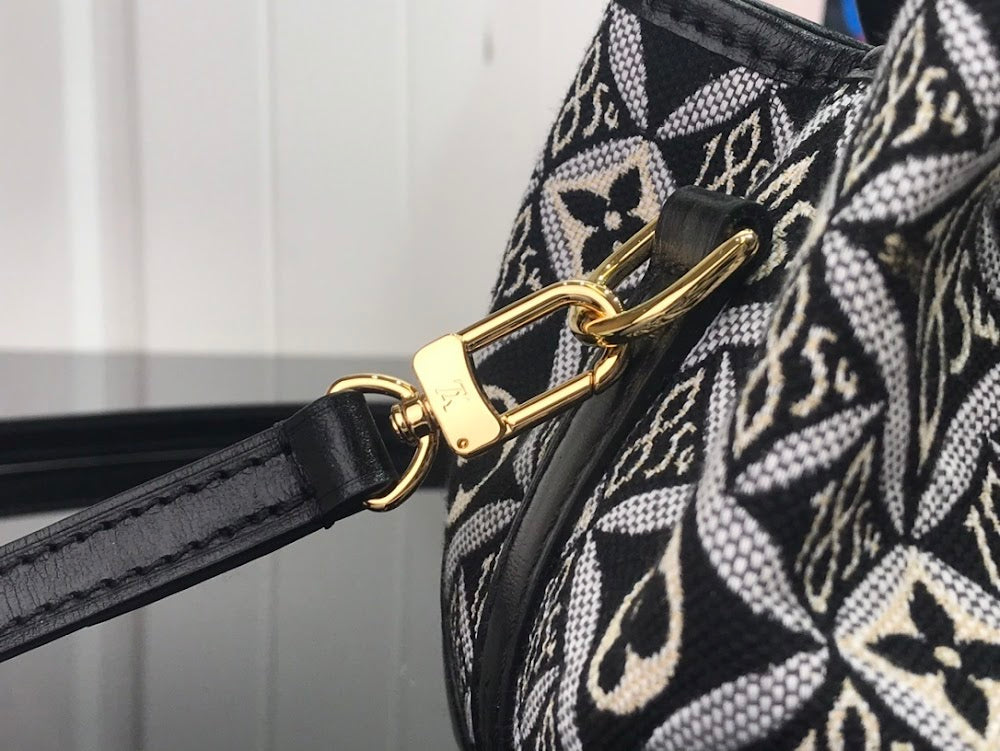 Anum Bags ln Luxury Bag --59341