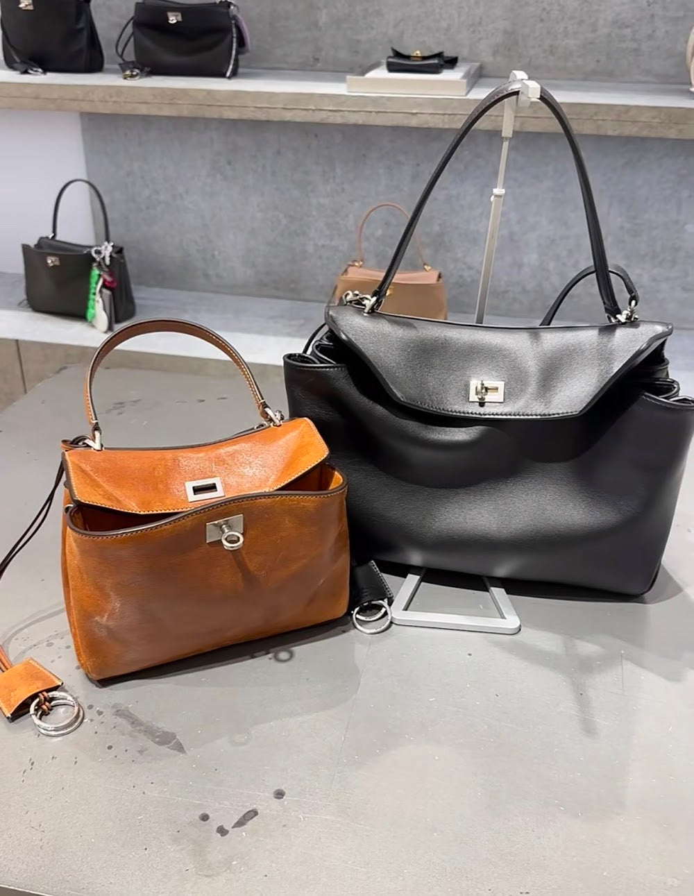 Ezyycart Bags Balenciaga Luxury Bag --110702