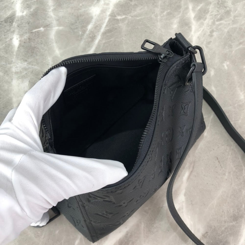 Anum Bags ln Luxury Bag --60965
