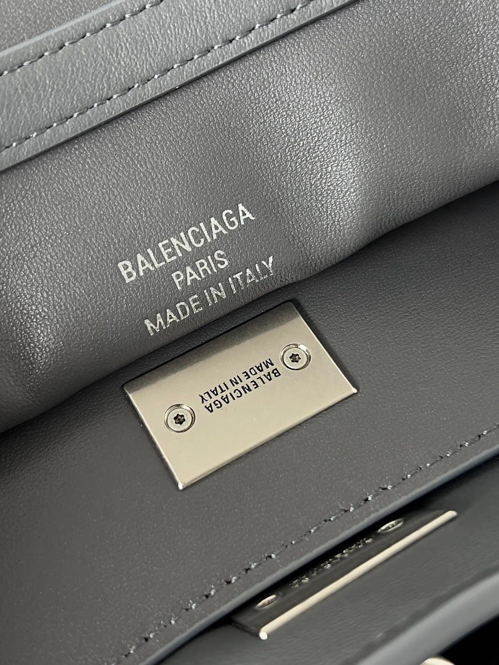 Ezyycart Bags Balenciaga Luxury Bag --111594