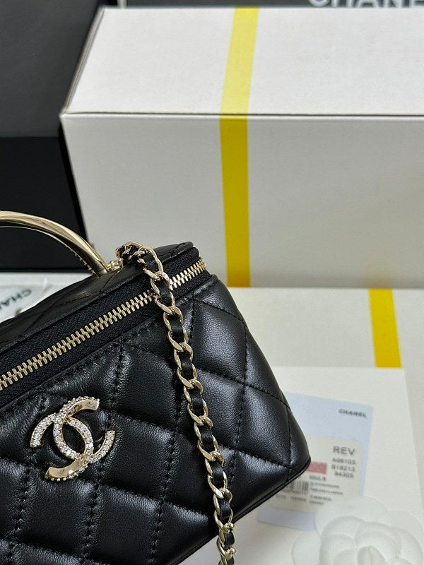 new-luxury-designer-bags-nm20090