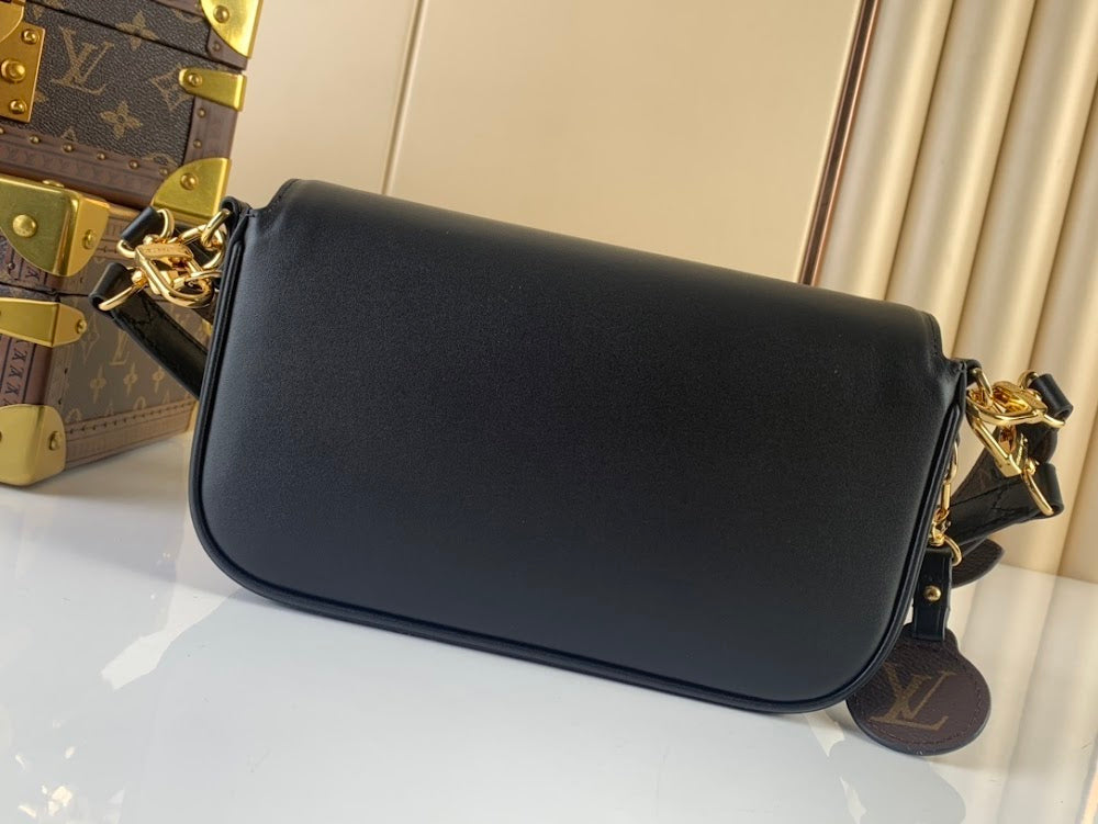 Anum Bags ln Luxury Bag --60830
